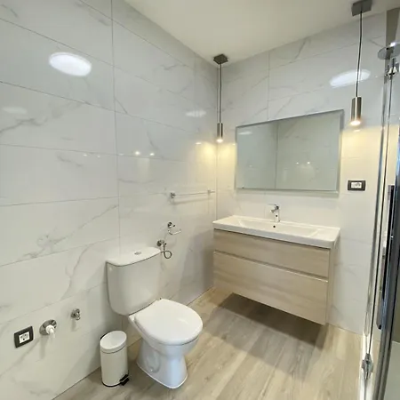 Puntica 2+1 Person Rab Appartement