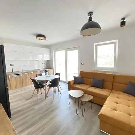 Puntica 2+1 Person Rab *