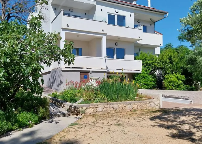 Puntica 2+1 Person Rab *